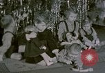 Standbild Kinder bei Berghof Berchtesgaden Deutschland, 1940, aus Sekunde 33 historischem Filmmaterial Videoclip 65675047990
