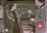 Standbild Hitlers Begleiter Eva Braun Berchtesgaden Deutschland, 1940, aus Sekunde 27 historischem Filmmaterial Videoclip 65675047995
