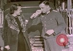 Standbild Hitlers Begleiter Eva Braun Berchtesgaden Deutschland, 1940, aus Sekunde 28 historischem Filmmaterial Videoclip 65675047995