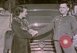 Standbild Hitlers Begleiter Eva Braun Berchtesgaden Deutschland, 1940, aus Sekunde 31 historischem Filmmaterial Videoclip 65675047995