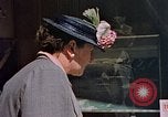 Standbild deutsche Frau Deutschland, 1940, aus Sekunde 26 historischem Filmmaterial Videoclip 65675047999