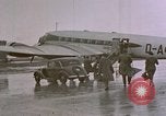 Standbild Adolf Hitler's D-ACVH Flugzeuge Deutschland, 1940, aus Sekunde 13 historischem Filmmaterial Videoclip 65675048000