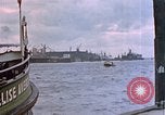 Standbild Gruppe des Deutschen Volkes Hamburg Deutschland, 1940, aus Sekunde 3 historischem Filmmaterial Videoclip 65675048001