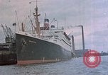 Standbild Gruppe des Deutschen Volkes Hamburg Deutschland, 1940, aus Sekunde 42 historischem Filmmaterial Videoclip 65675048001