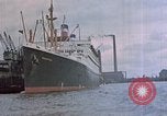 Standbild Gruppe des Deutschen Volkes Hamburg Deutschland, 1940, aus Sekunde 43 historischem Filmmaterial Videoclip 65675048001