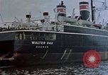Standbild Gruppe des Deutschen Volkes Hamburg Deutschland, 1940, aus Sekunde 55 historischem Filmmaterial Videoclip 65675048001