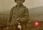 Standbild Viele Norwegische Kinder von Eva Braun gefilmt Norwegen, 1939, aus Sekunde 15 historischem Filmmaterial Videoclip 65675048006