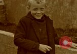 Standbild Viele Norwegische Kinder von Eva Braun gefilmt Norwegen, 1939, aus Sekunde 56 historischem Filmmaterial Videoclip 65675048006