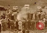 Standbild Gruppe des Deutschen Volkes Deutschland, 1940, aus Sekunde 49 historischem Filmmaterial Videoclip 65675048007