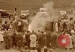 Standbild Gruppe des Deutschen Volkes Deutschland, 1940, aus Sekunde 50 historischem Filmmaterial Videoclip 65675048007