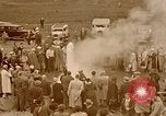 Standbild Gruppe des Deutschen Volkes Deutschland, 1940, aus Sekunde 53 historischem Filmmaterial Videoclip 65675048007