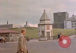 Standbild Gruppe des Deutschen Volkes Deutschland, 1940, aus Sekunde 5 historischem Filmmaterial Videoclip 65675048008