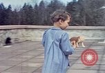 Standbild Eva Braun home Film Deutschland, 1940, aus Sekunde 17 historischem Filmmaterial Videoclip 65675048037