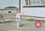 Standbild Eva Braun home Film Deutschland, 1940, aus Sekunde 59 historischem Filmmaterial Videoclip 65675048037