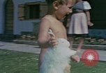 Immagine di Eva Braun home movie Germania, 1940, secondo 19 filmato di repertorio 65675048038