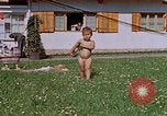 Immagine di Eva Braun home movie Germania, 1940, secondo 1 filmato di repertorio 65675048041