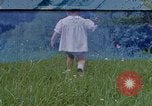 Standbild Eva Braun home Film Deutschland, 1940, aus Sekunde 1 historischem Filmmaterial Videoclip 65675048042