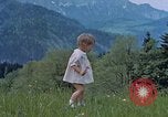 Standbild Eva Braun home Film Deutschland, 1940, aus Sekunde 8 historischem Filmmaterial Videoclip 65675048042