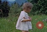 Standbild Eva Braun home Film Deutschland, 1940, aus Sekunde 12 historischem Filmmaterial Videoclip 65675048042