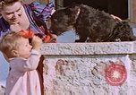 Standbild Eva Braun home Film Deutschland, 1940, aus Sekunde 44 historischem Filmmaterial Videoclip 65675048042