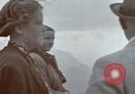 Standbild Eva Braun home Film Kehlstein Deutschland, 1940, aus Sekunde 32 historischem Filmmaterial Videoclip 65675048044