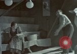 Standbild Eva Braun home Film Bayern Deutschland, 1940, aus Sekunde 52 historischem Filmmaterial Videoclip 65675048045