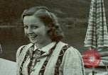 Standbild Eva Braun home Film Deutschland, 1940, aus Sekunde 38 historischem Filmmaterial Videoclip 65675048046