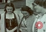 Standbild Eva Braun home Film Deutschland, 1940, aus Sekunde 55 historischem Filmmaterial Videoclip 65675048046