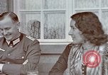 Standbild Eva Braun home Filme Deutschland, 1940, aus Sekunde 12 historischem Filmmaterial Videoclip 65675048048
