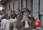 Standbild Eva Braun home Filme Deutschland, 1940, aus Sekunde 30 historischem Filmmaterial Videoclip 65675048048