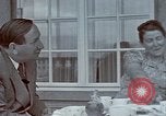 Standbild Eva Braun home Filme Deutschland, 1940, aus Sekunde 37 historischem Filmmaterial Videoclip 65675048048