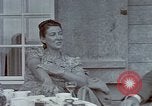 Standbild Eva Braun home Filme Deutschland, 1940, aus Sekunde 40 historischem Filmmaterial Videoclip 65675048048