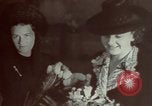 Immagine di Gretl Braun wedding Salzburg Austria, 1944, secondo 54 filmato di repertorio 65675048049