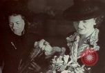 Immagine di Gretl Braun wedding Salzburg Austria, 1944, secondo 55 filmato di repertorio 65675048049