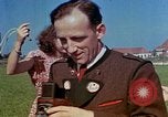 Immagine di Eva Braun Germania, 1940, secondo 10 filmato di repertorio 65675048061