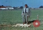 Immagine di Eva Braun Germania, 1940, secondo 42 filmato di repertorio 65675048061