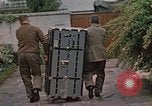 Immagine di Eva Braun e famiglia Germania, 1940, secondo 32 filmato di repertorio 65675048064