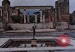 Standbild Römische Ruinen Italien, 1940, aus Sekunde 58 historischem Filmmaterial Videoclip 65675048071