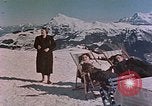 Standbild Eva Braun Europa, 1940, aus Sekunde 47 historischem Filmmaterial Videoclip 65675048079