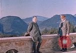 Immagine di Adolf Hitler Obersaltzberg Baviera Germania, 1940, secondo 51 filmato di repertorio 65675048081