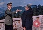 Immagine di Adolf Hitler Obersaltzberg Baviera Germania, 1940, secondo 24 filmato di repertorio 65675048083