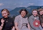 Immagine di Adolf Hitler Obersaltzberg Baviera Germania, 1940, secondo 54 filmato di repertorio 65675048083