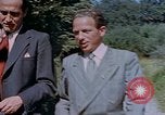 Immagine di Gli amici e la famiglia di Eva Braun in un itinerario Germania, 1940, secondo 41 filmato di repertorio 65675048088