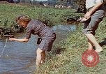 Immagine di Gli amici e la famiglia di Eva Braun in un itinerario Germania, 1940, secondo 61 filmato di repertorio 65675048088