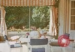 Image le Braun family house à Munich Allemagne, 1940, de la seconde 25 séquences d'archives historiques vidéo 65675048089