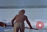Image Eva Braun patinage sur glace Allemagne, 1940, de la seconde 6 séquences d'archives historiques vidéo 65675048101