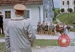 Image Adolf Hitler visites son enfance l'école Fischlham Autriche, 1938, de la seconde 15 séquences d'archives historiques vidéo 65675048103