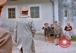 Image Adolf Hitler visites son enfance l'école Fischlham Autriche, 1938, de la seconde 17 séquences d'archives historiques vidéo 65675048103