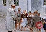 Image Adolf Hitler visites son enfance l'école Fischlham Autriche, 1938, de la seconde 28 séquences d'archives historiques vidéo 65675048103