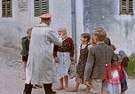 Image Adolf Hitler visites son enfance l'école Fischlham Autriche, 1938, de la seconde 31 séquences d'archives historiques vidéo 65675048103